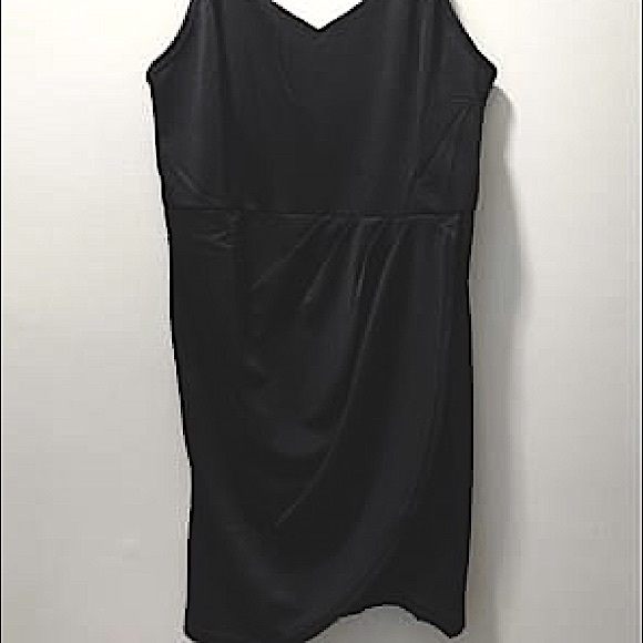 Mini dress - Picture 1 of 1